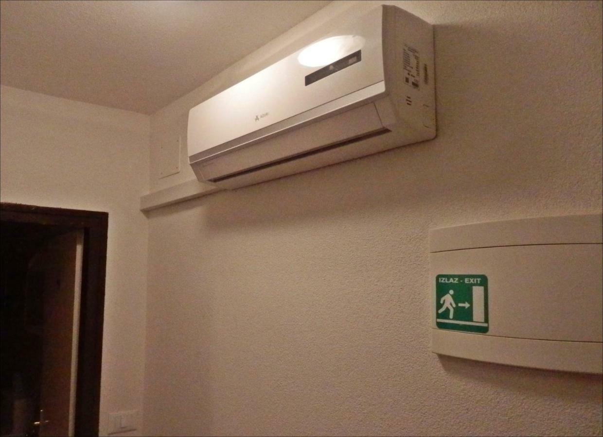 Apartamento App Veselica Umag Exterior foto