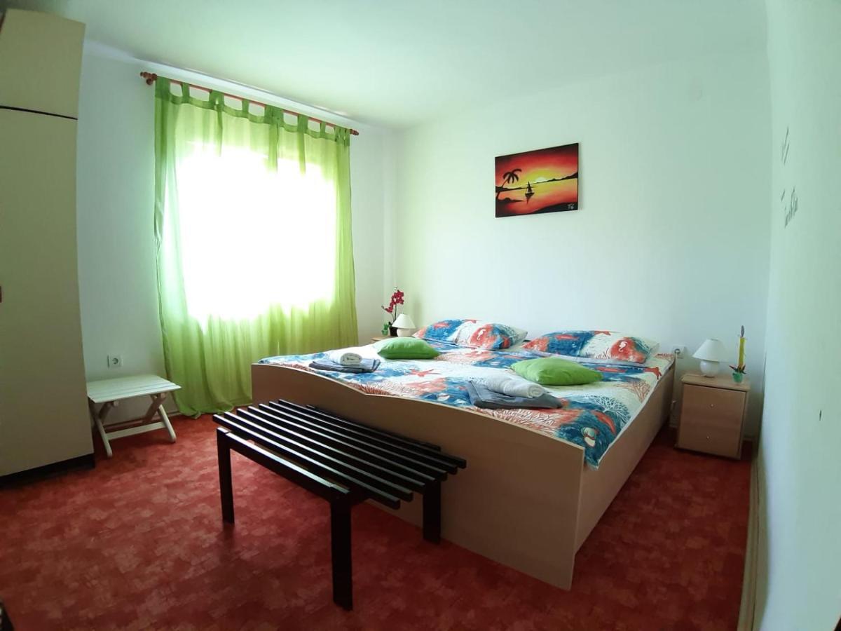 Apartamento App Veselica Umag Exterior foto